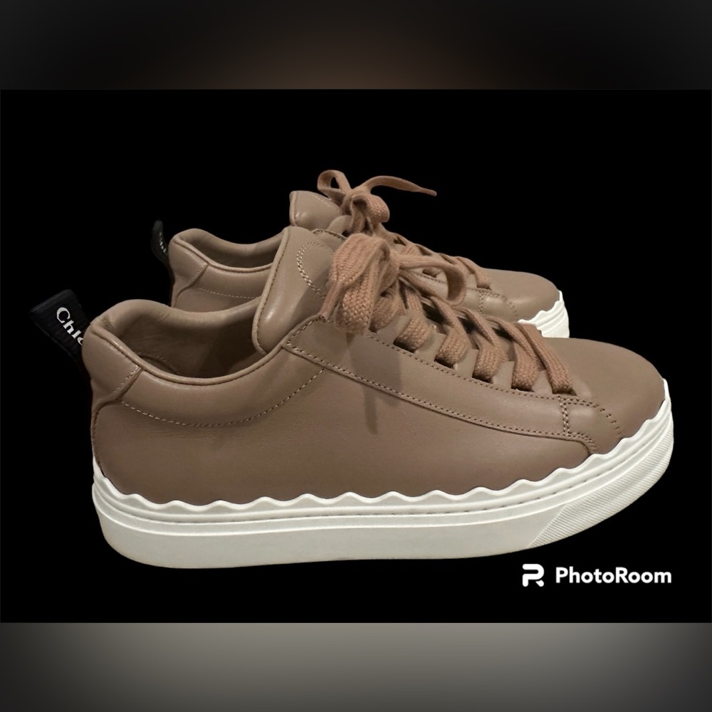Chloe Lauren Leather Sneaker, Size 37